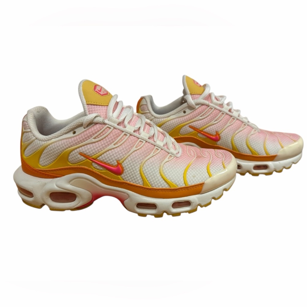 Nike woman's Air Max Plus 'Sunrise' - Size 7